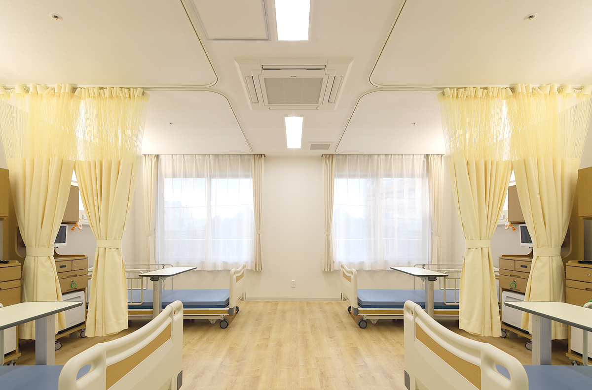 病室（4人部屋）